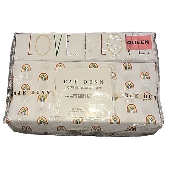 Rae Dunn LOVE Rainbows QUEEN Sheet Set Pillowcases Bedding LBGT Pride NEW - Picture 1 of 5